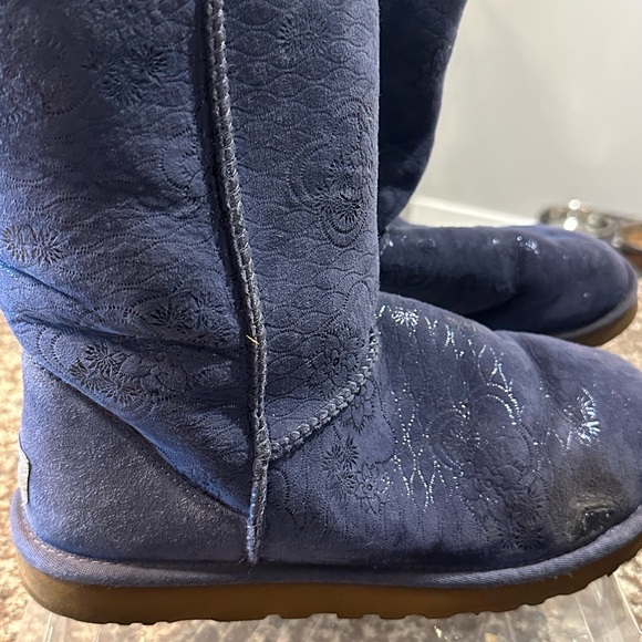 UGG Navy Floral Embossed Boots - Picture 2 of 6